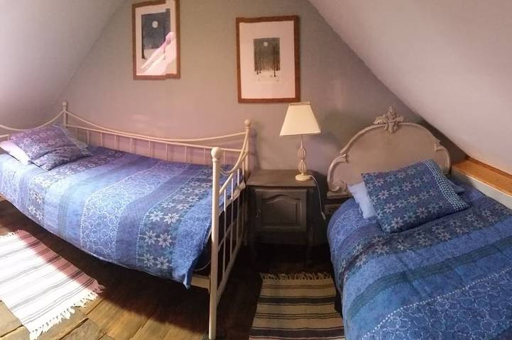 Gîte pour 5 personnes, avec jardin à Saint-Hélen - 3