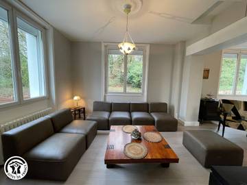 Gîte pour 12 Personnes dans Cheffois, Fontenay-le-Comte, Photo 1