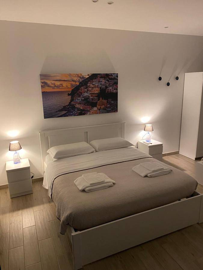 Chambre d’hôte pour 3 personnes, avec piscine et jardin, animaux acceptés à Torre Annunziata - 3