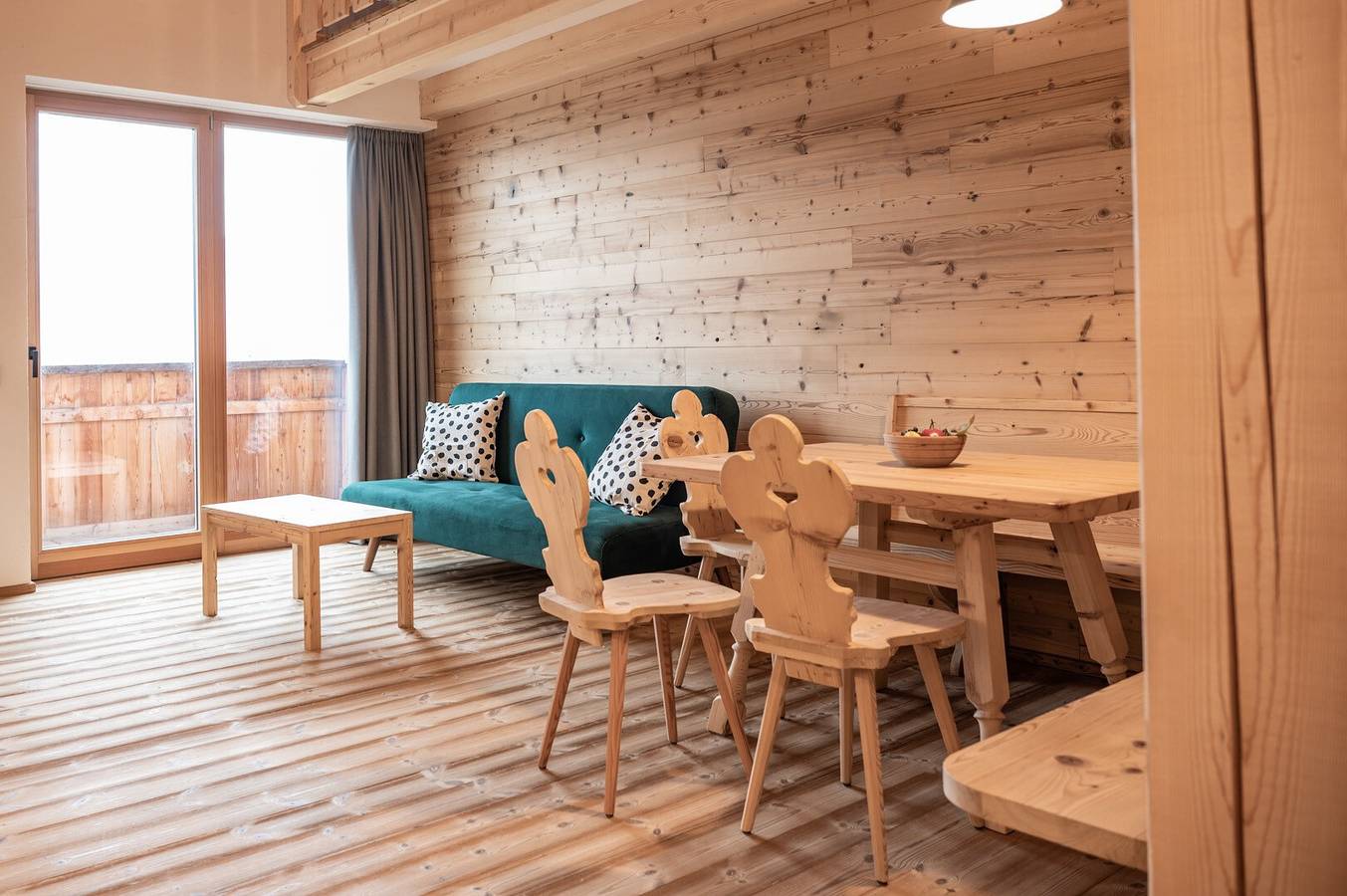 Ganze Wohnung, Ferienwohnung 'Peintnerhof Gasteig' mit Bergblick, Gemeinschaftsterrasse und Wi-Fi in Percha, Kronplatz