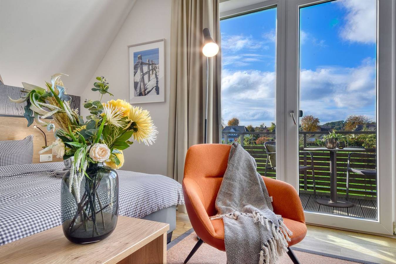 Ganze Wohnung, Pfeifente 36: allergikergeeignete Ferienwohnung mit Balkon auf Rügen in Wreechen, Putbus