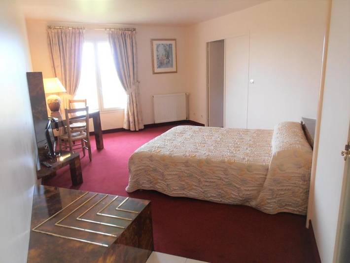 Hôtel pour 3 personnes, avec vue et jardin à Saint-Père (Yonne) - 4