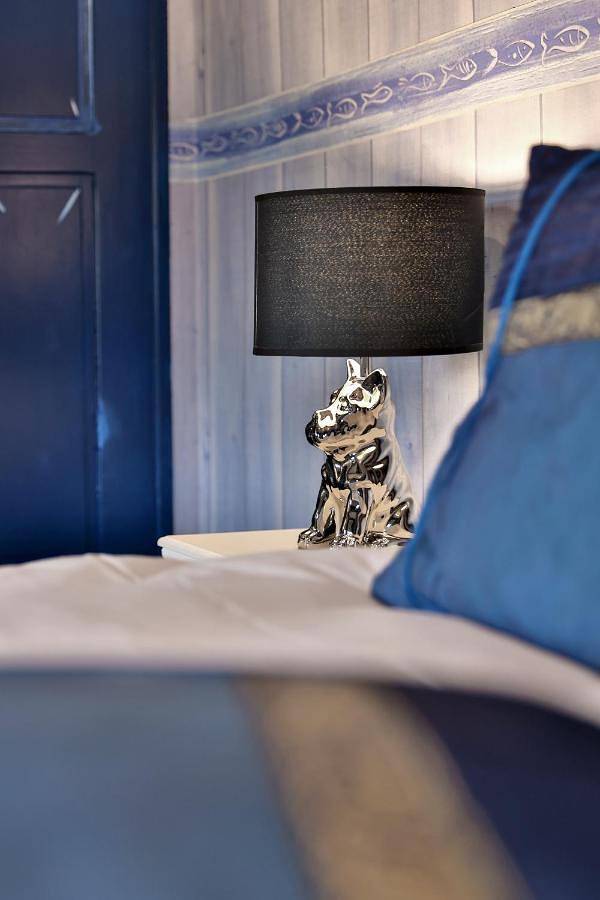 Hôtel pour 3 personnes, avec piscine et jardin, animaux acceptés à La Coquille - 3