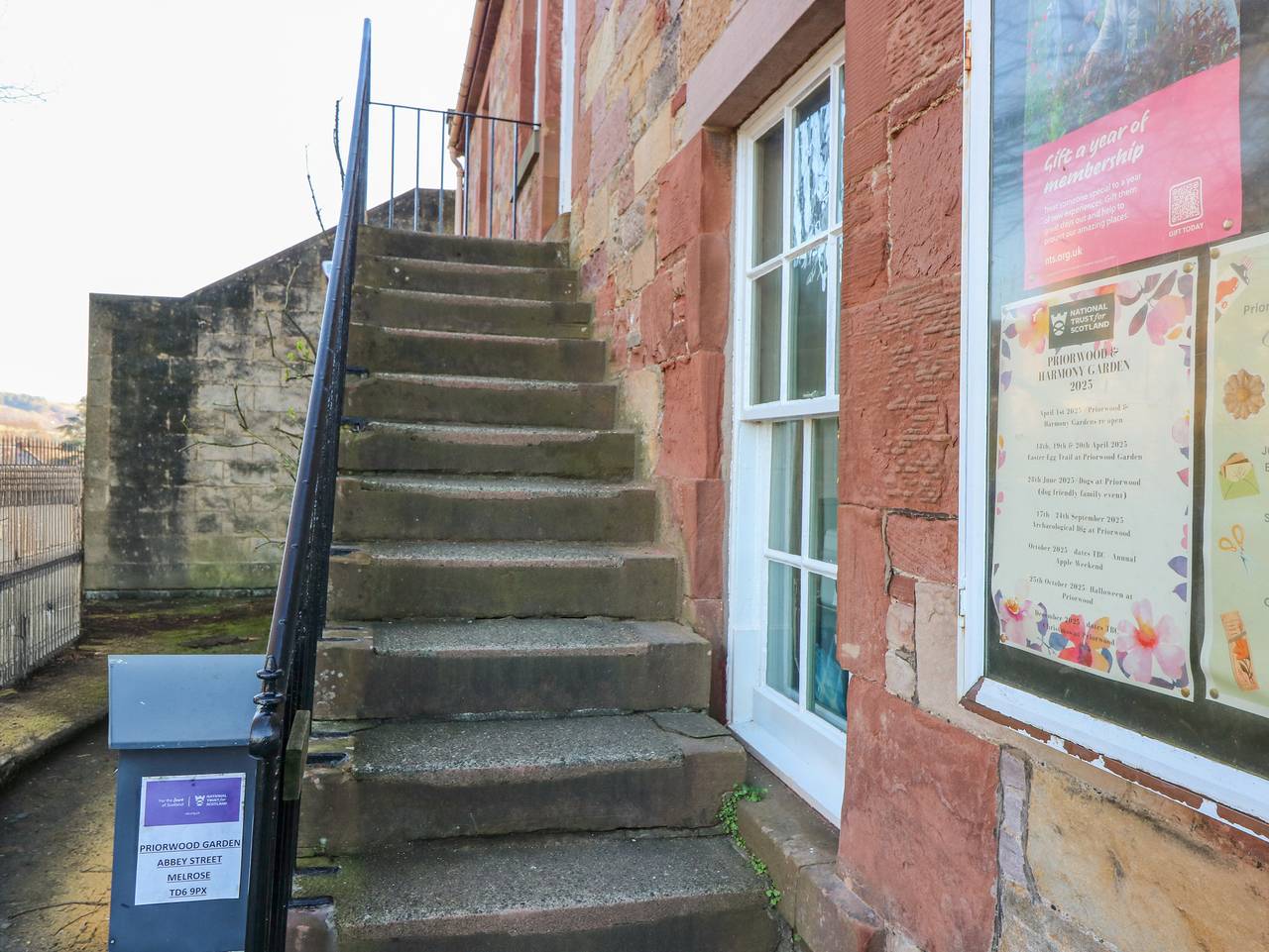 Entire apartment, Pear Cottage - Priorwood Garden in Melrose, Scottish Borders