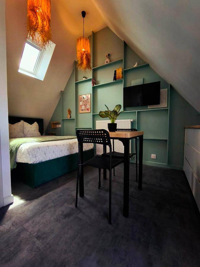 Gîte pour 2 personnes, avec terrasse à Plumergat