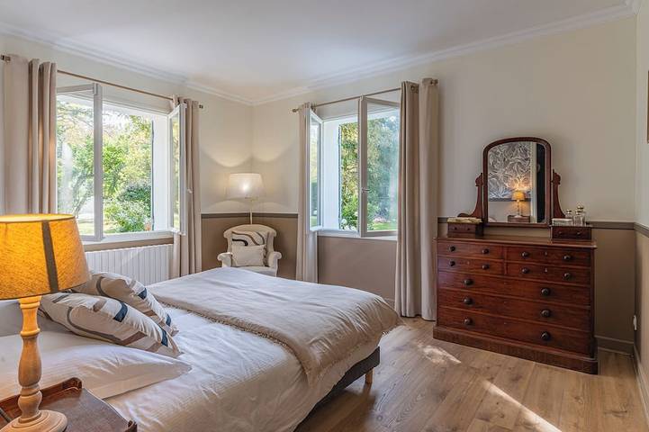 Location de vacances pour 8 personnes, avec jardin, animaux acceptés à Saint-Sulpice-et-Cameyrac - 2