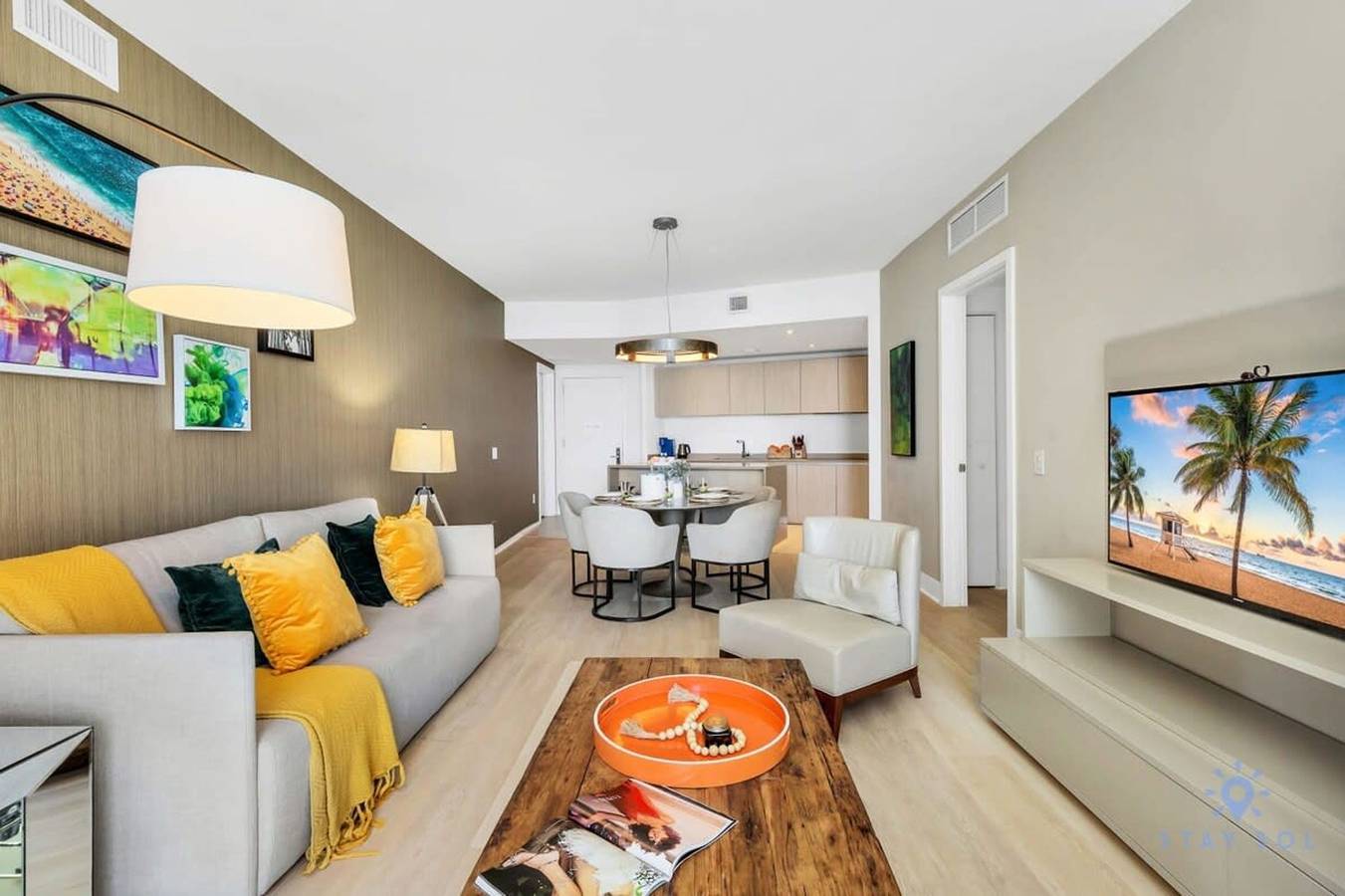 Entire apartment, Ocean View Balcony Beachfront Resort Pools Gym in Hollywood Beach (FL), Hallandale Beach