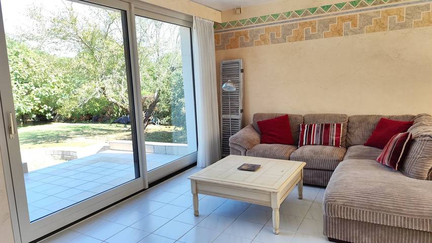 Gîte pour 4 personnes, avec jardin et terrasse à Arçais - 4