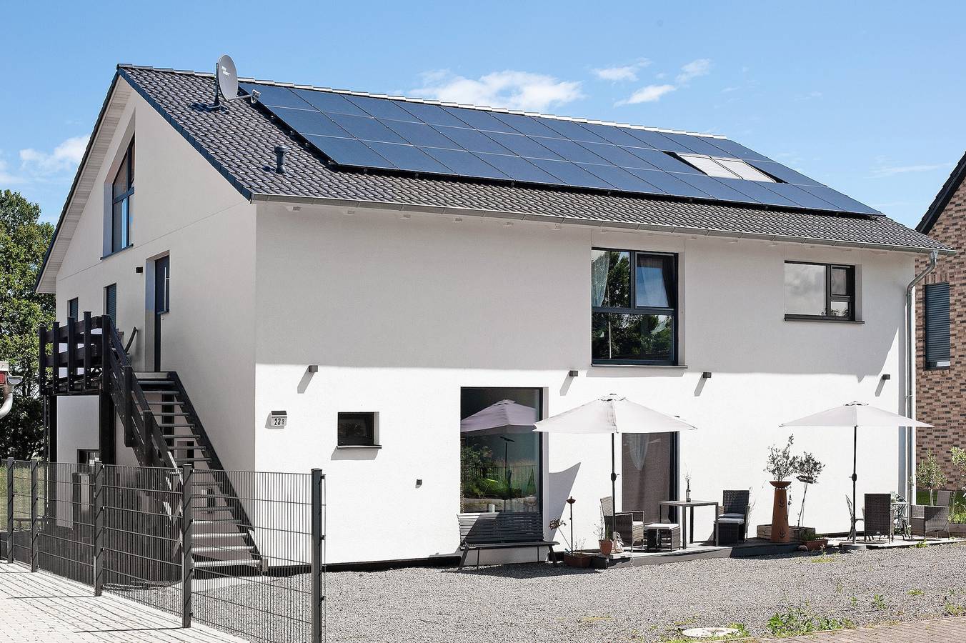 Ganze Wohnung, Ferienwohnung 'Ferienoase Im Land Der 1000 Seen' mit Privatterrasse, Gemeinschaftsgarten und Wlan in Ludwigslust-Parchim