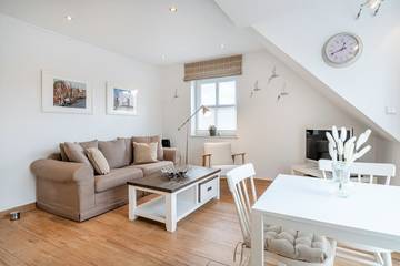 Ferienwohnung für 4 Personen, mit Balkon in Krummhörn