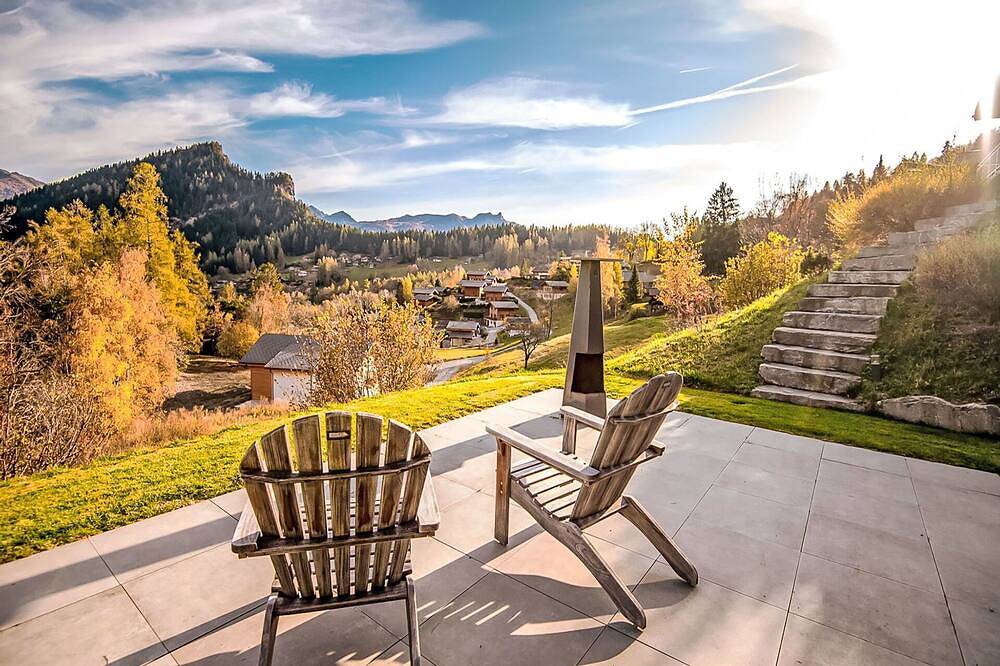 Alleinstehendes Ferienhaus mit  W-Lan, Tv, Terrasse, Haustiere erlaubt, Panoramablick, Parkplatz in Ovronnaz, Chamoson