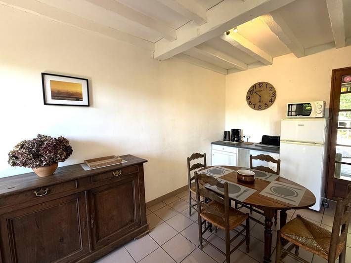 Gîte pour 4 personnes, avec vue ainsi que terrasse et jardin à Saint-Julien-en-Born - 3