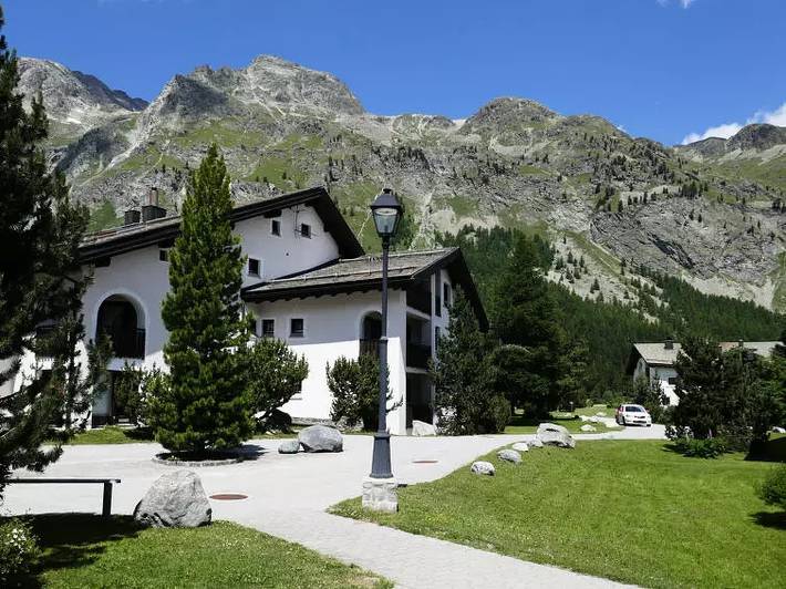 Ferienwohnung für 4 Personen, mit Balkon in Sils Maria