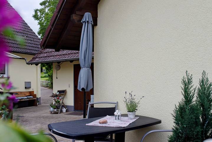 Ganze Wohnung, Ferienwohnung 'Haus Elfriede' in Britzingen, Müllheim