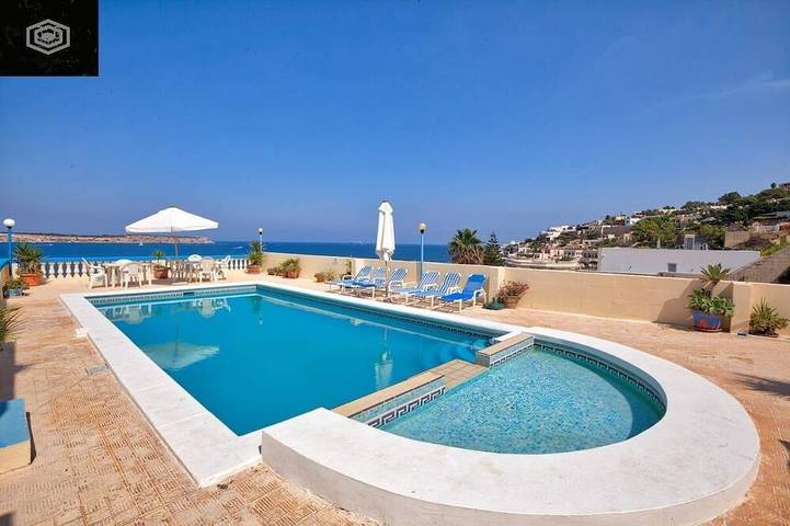 Bungalow für 10 Personen, mit Balkon und Garten auf Malta
