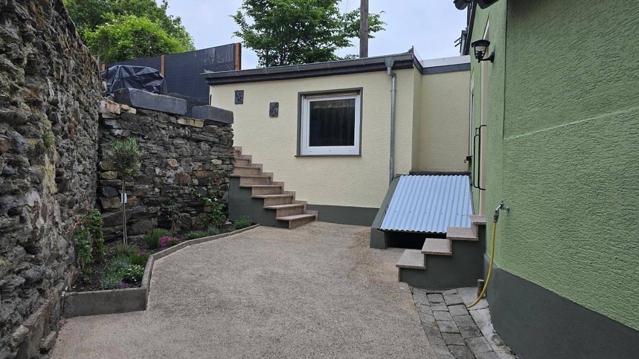 Two-Bedroom House in Lorch, Rheingau-Taunus-Kreis