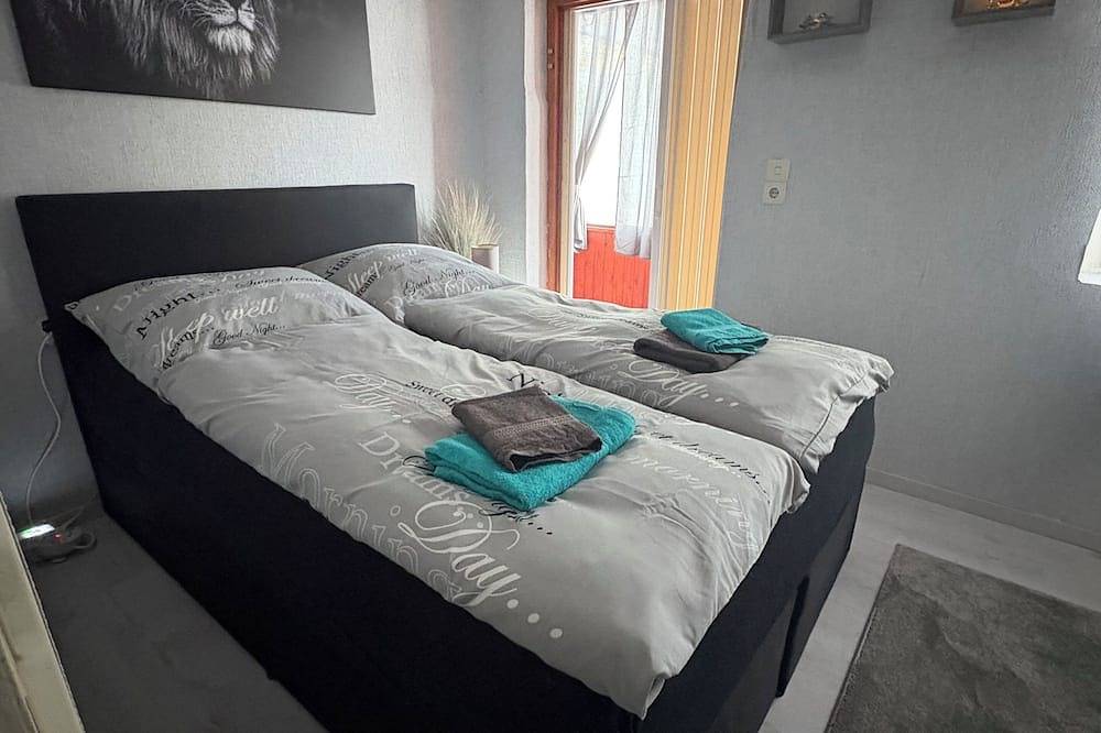 Ganze Wohnung, Harz Ferienwohnung mit Sauna und Whirlpool in Seesen, Harzvorland