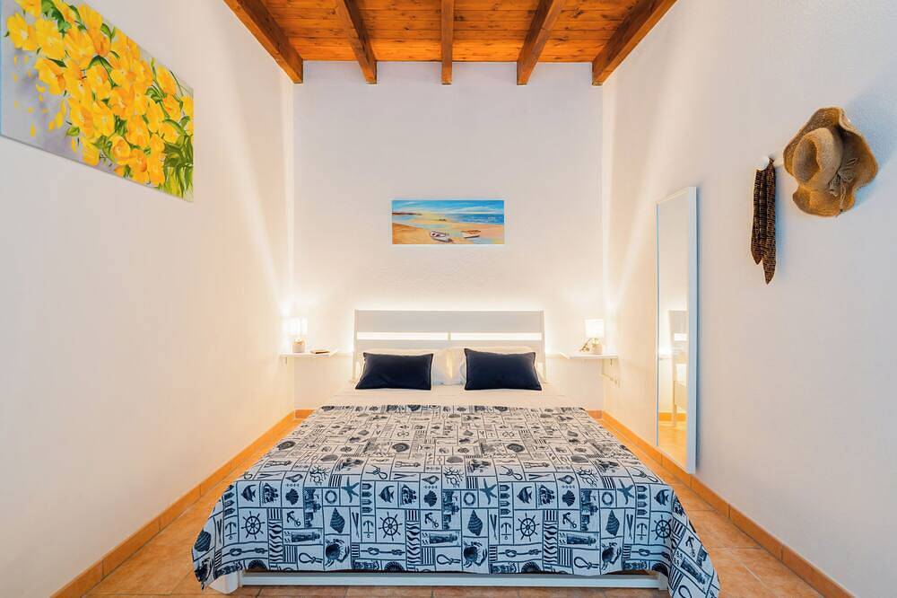 Entire apartment, La Dolce Vita By Just Houses Srl in Torre Pali, Salve