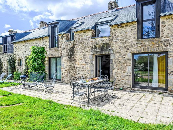 Location de vacances pour 5 personnes, avec jardin à Ploeren