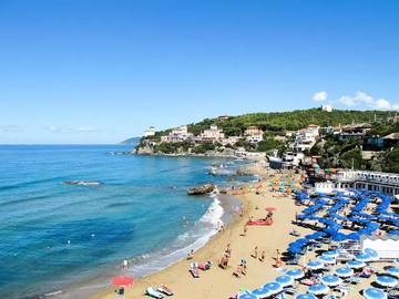 Villa für 4 Personen, mit Garten und Pool in Livorno