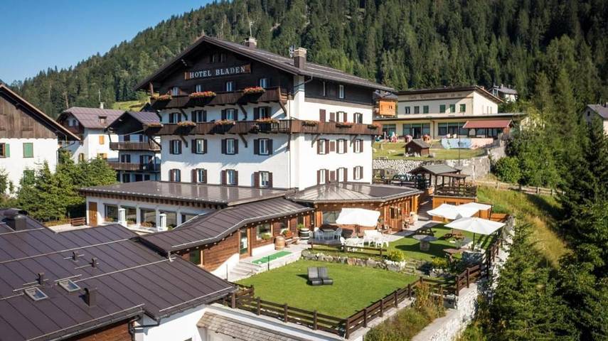 Appartamento per 4 persone, con giardino e sauna nonché idromassaggio in Sappada