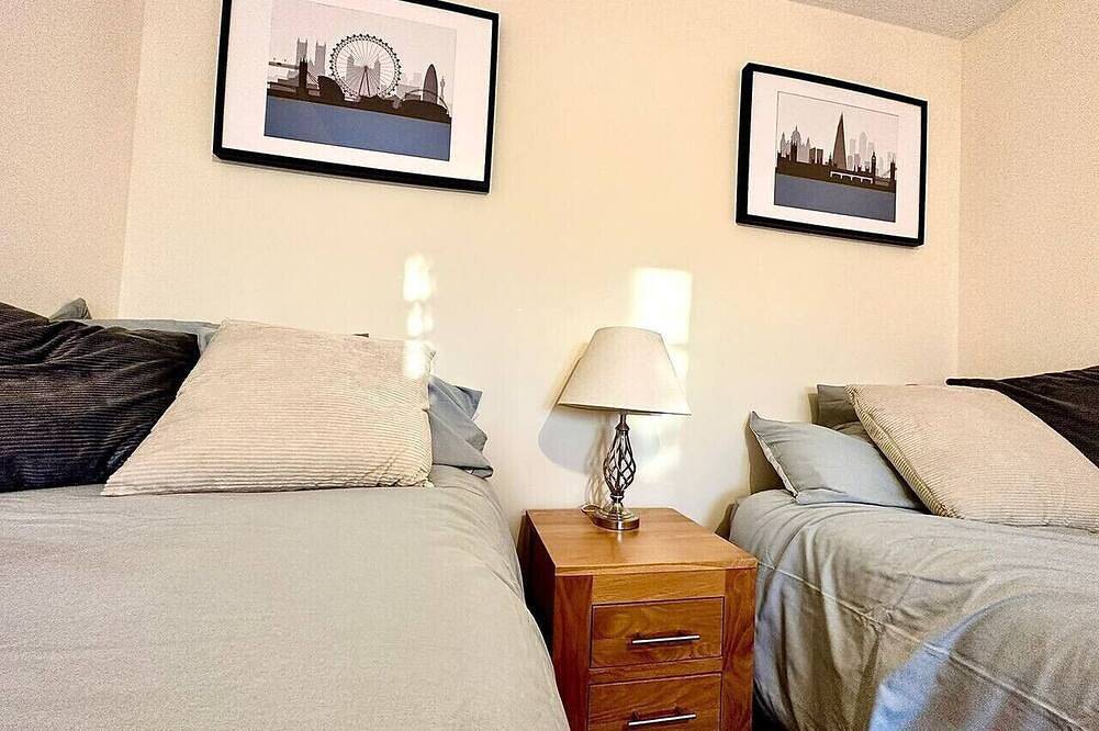 Ganze Wohnung, Central Location*Long Stays Discounts*Wyvern in Swindon, North Wessex Downs