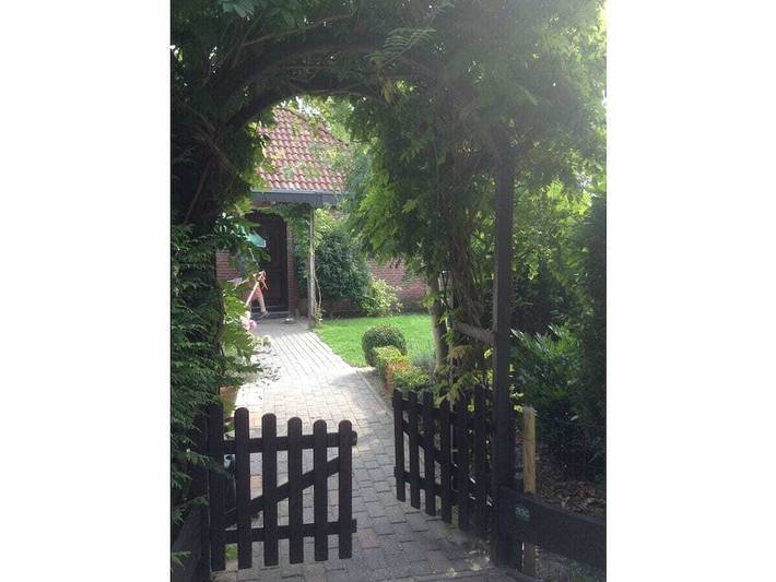 Ferienhaus für 6 Personen, mit Terrasse und Garten sowie Pool
