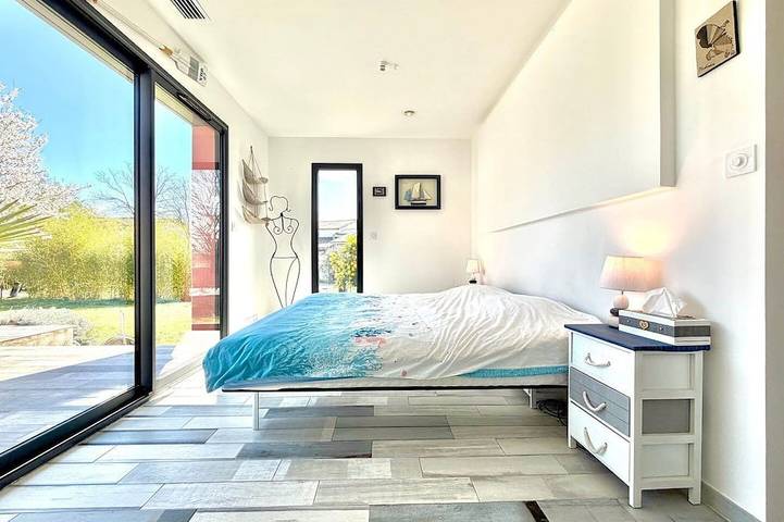 La Villa Soleil, 8 pers piscine Alès in Alès, Parc national des Cévennes