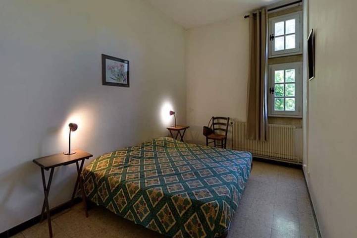 Gîte pour 4 personnes, avec Jardin et Piscine à Aimargues - 2