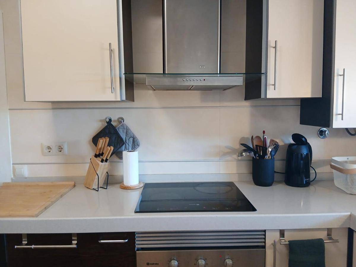 Apartamento inteiro, Casa Flor in Praia do Burgau, Luz