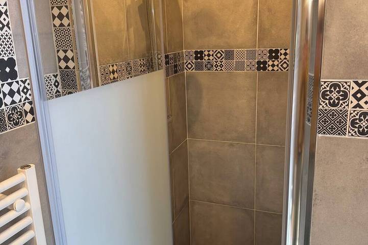 Gîte pour 4 personnes, avec jacuzzi ainsi que balcon et piscine, animaux acceptés dans Ernes - 4