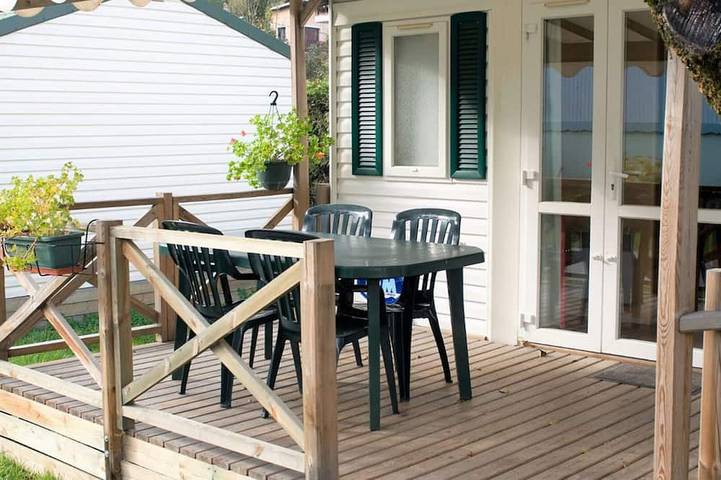 Mobil-home avec terrasse - 4 pers. in Aigueblanche, Massif de la Vanoise