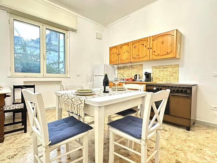Gîte pour 4 personnes, avec terrasse, animaux acceptés à Noicàttaro - 2