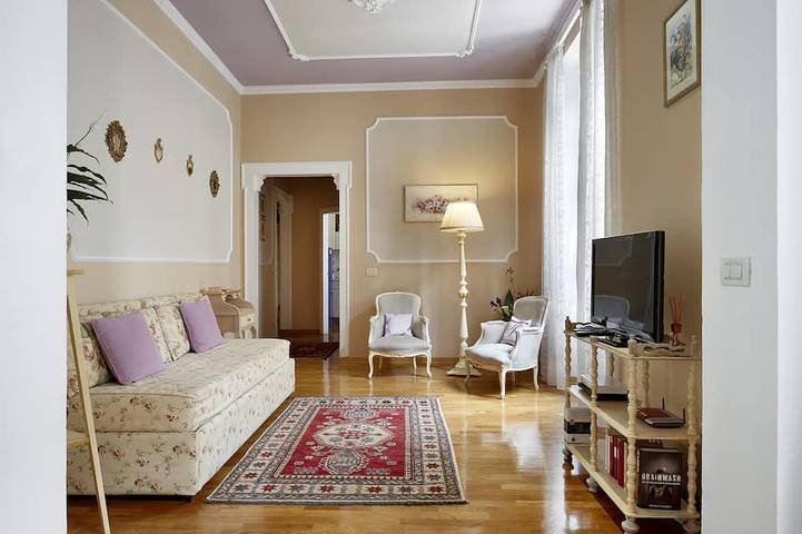 Location de vacances pour 5 personnes, avec jacuzzi à Florence