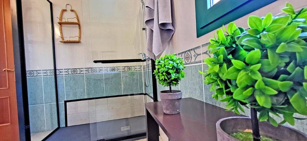 Gîte pour 7 personnes, avec piscine ainsi que vue et jardin à Tarajalejo - 4