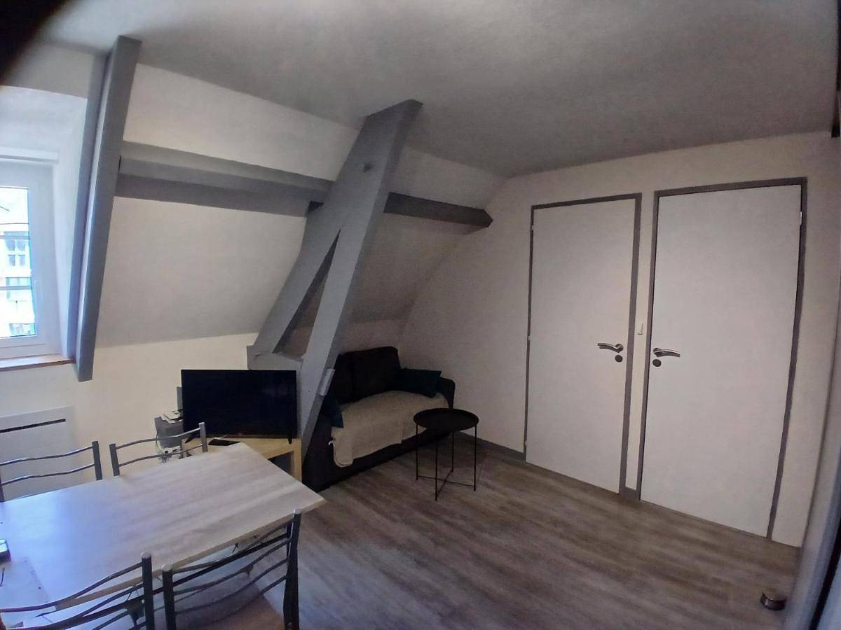 Appartement entier, Appartement cosy au cœur des Pyrénées - 6 voyageurs - Proche La Mongie & Pic du Midi in Sainte Marie de Campan, Campan