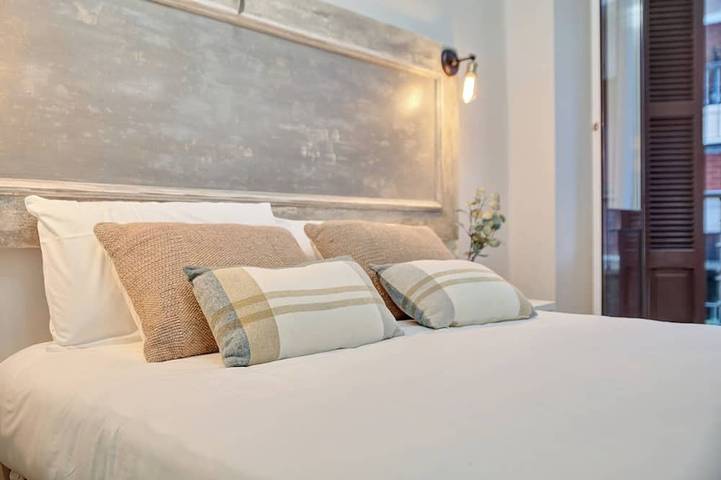 Appartement entier, Suites centre Pamplona, appartement de luxe centre-ville in Pampelune, Province de Navarra