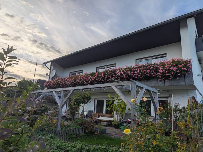 Ganze Wohnung, Ferienwohnung 'Haus  Maria' mit Bergblick, Gemeinschaftsterrasse und WLAN in Olsberg, Hochsauerlandkreis
