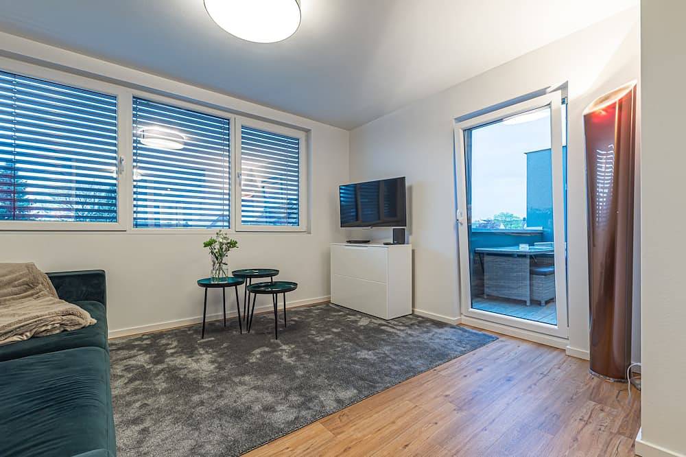 Apartamento entero, 85qm Balkon Suite mit 2 Schlafzimmern und Balkon in Willich, Lower Rhine