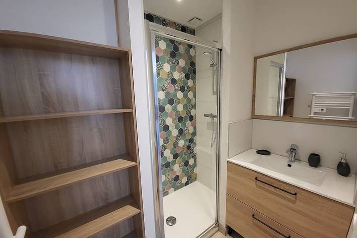 Location de vacances pour 6 personnes, avec jardin et terrasse à Tourbes - 3