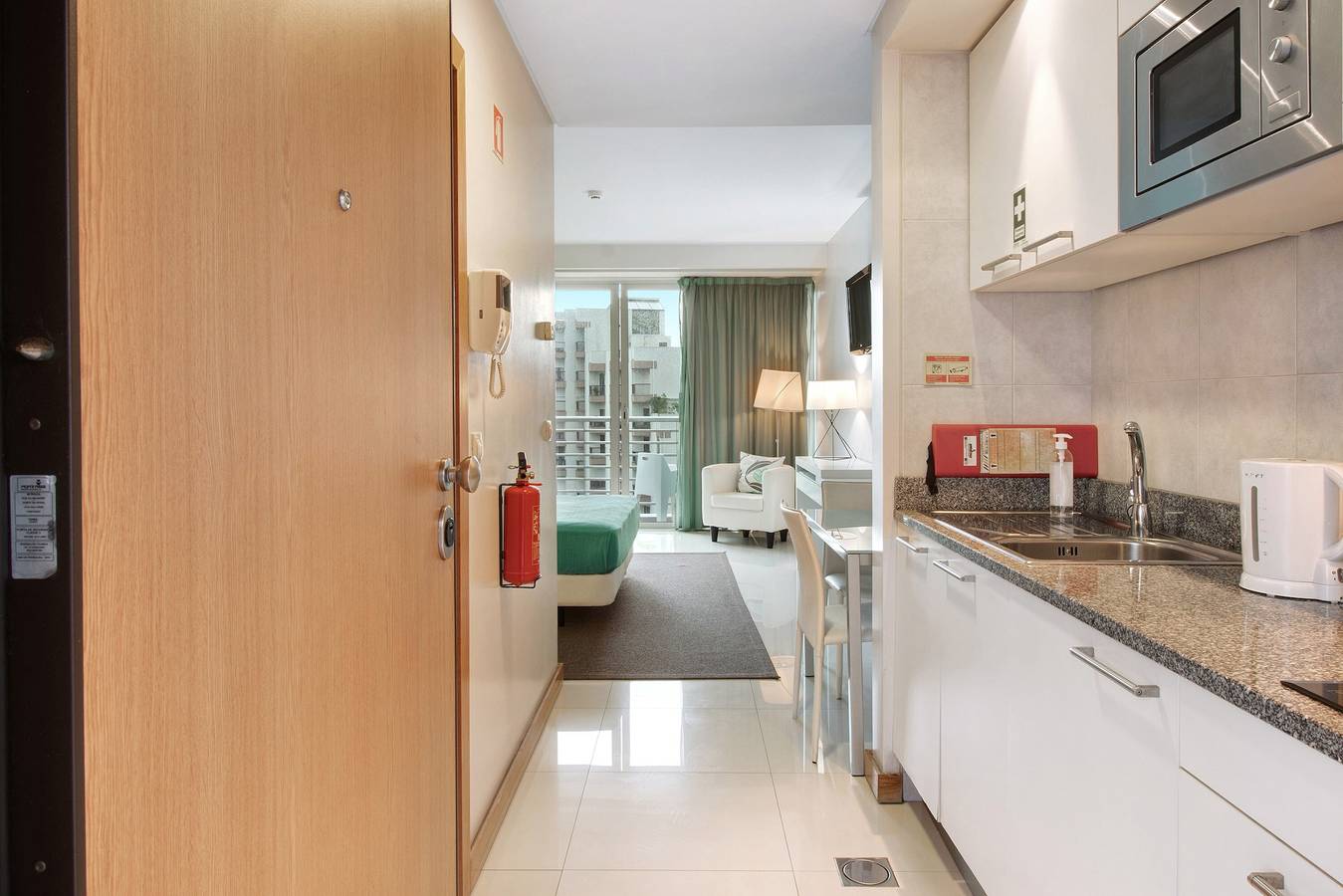 Appartement 'Dfm Happy Days E - Funchal' met Balkon, Wi-Fi en Airconditioning, foto 11
