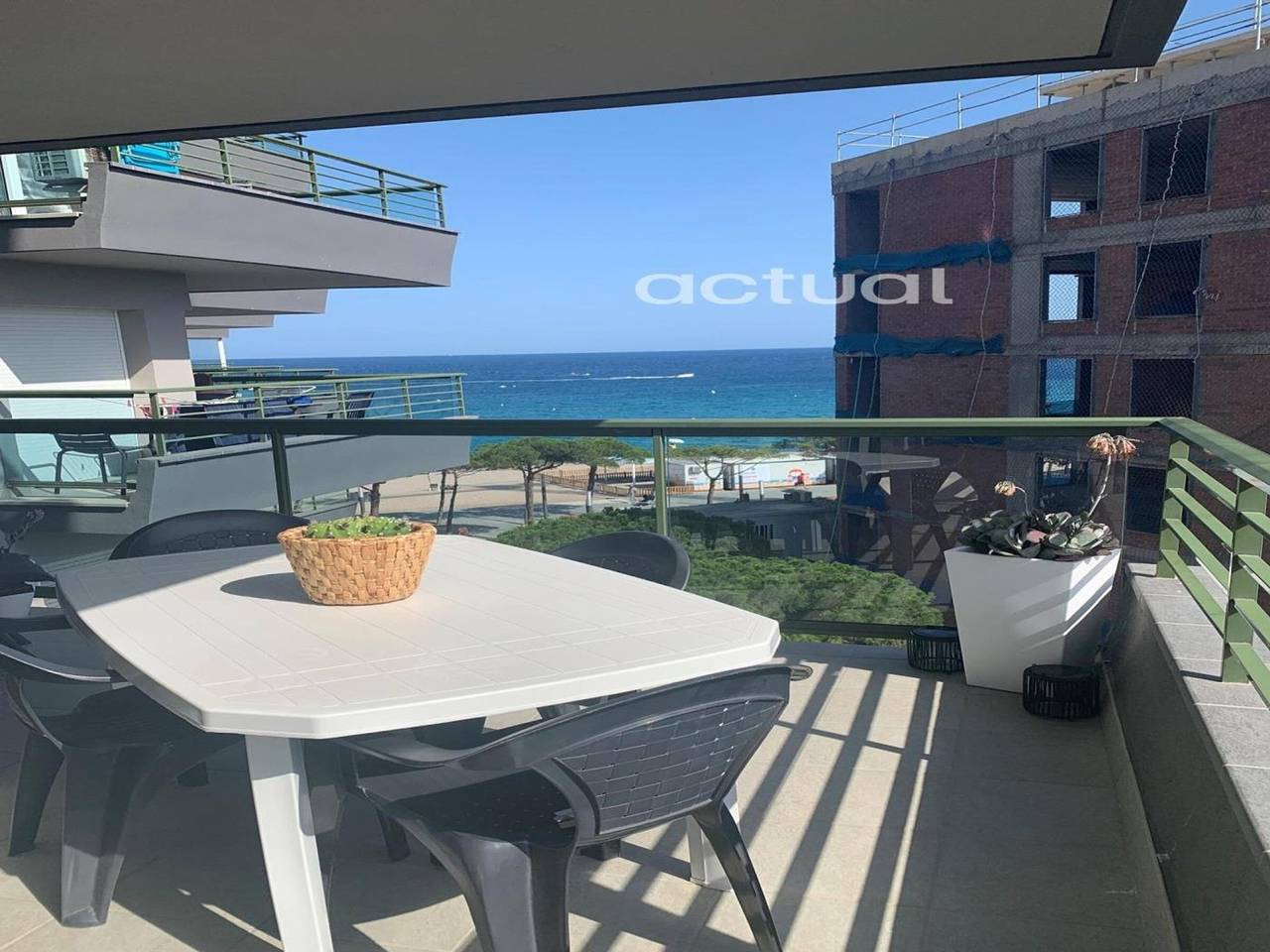 Ganze Wohnung, Meerseitige Wohnung mit Klimaanlage in Platja d'Aro in Platja d'Aro, Costa Brava