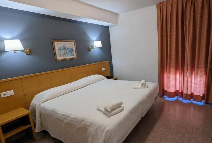 Hotel für 4 Personen, mit Terrasse und Ausblick - 1