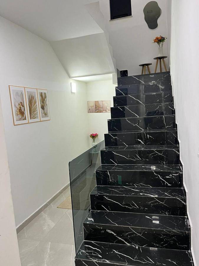 Casas e apartamentos de temporada para 8 pessoas, com terraço e piscina e ainda vista, com animais de estimação em Vargem Pequena