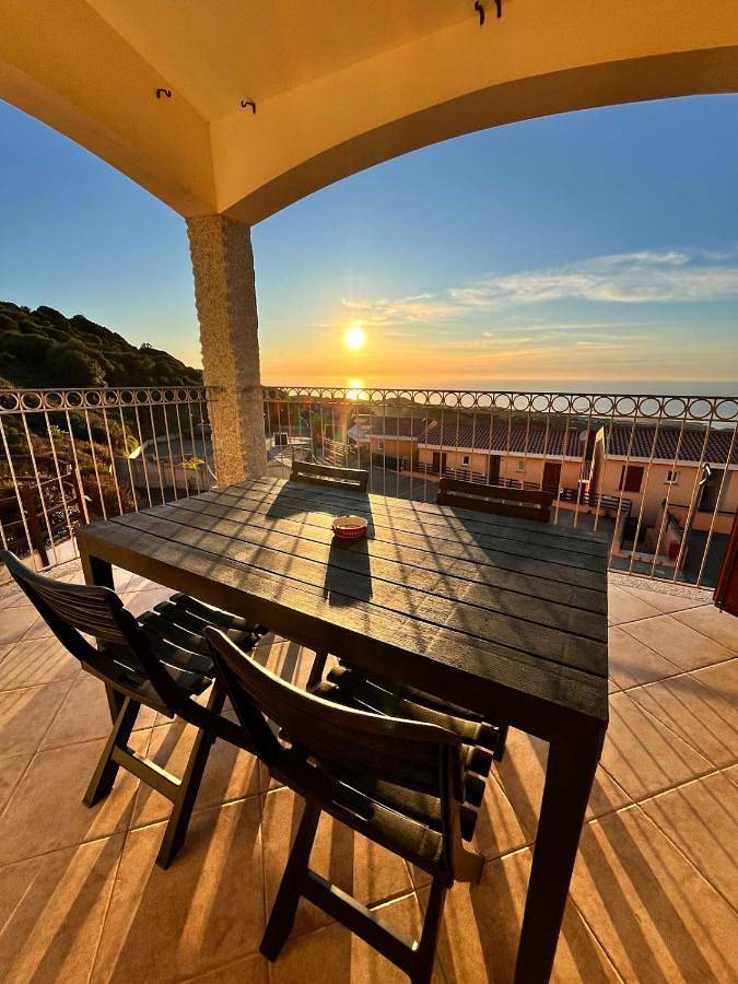 Appartamento vacanze per 4 persone, con panorama e piscina nonché terrazza - 1