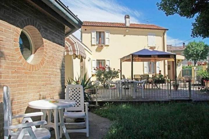 B&b per 3 persone, con Giardino e Panorama a Tavullia