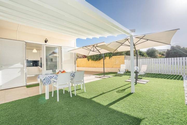 Apartamento para 4 personas, con jardín en Isola Rossa