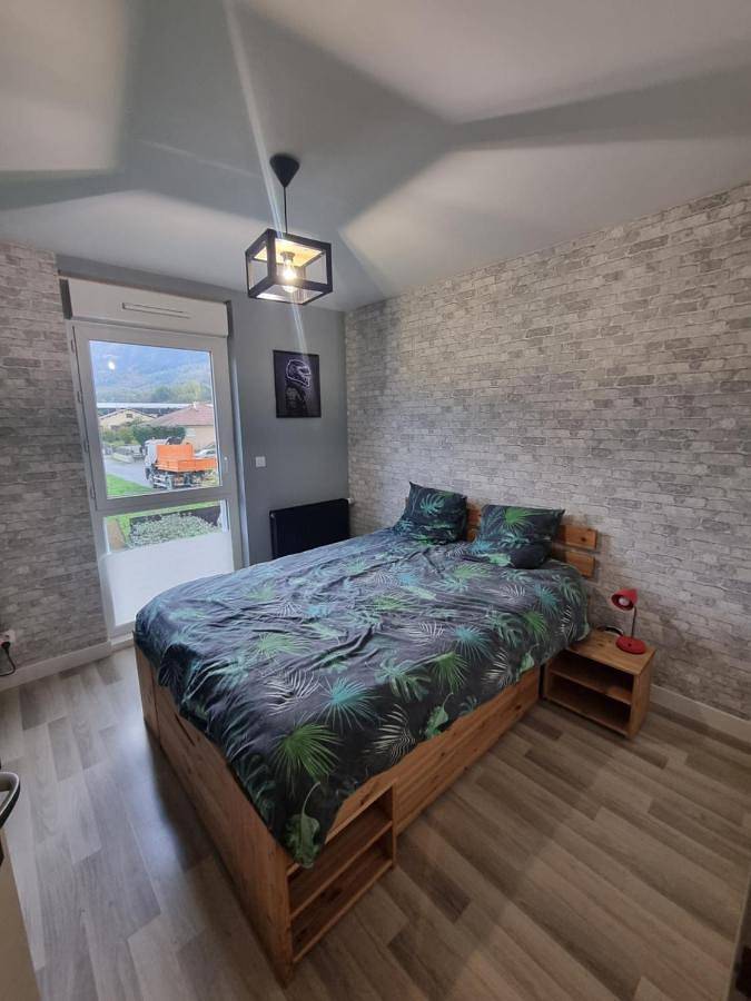 Apartamento de vacaciones para 2 personas, con jardín y terraza además de jacuzzi y piscina - 1