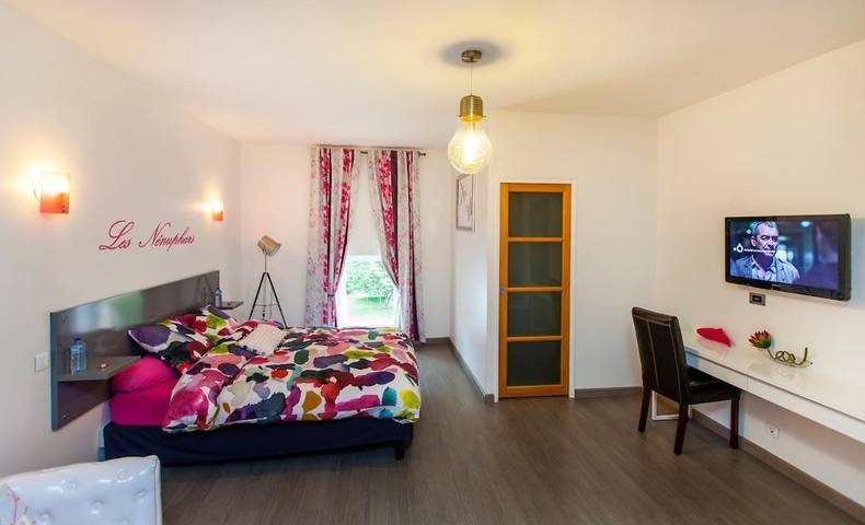 Gîte pour 4 personnes, avec sauna et jardin à Lonny