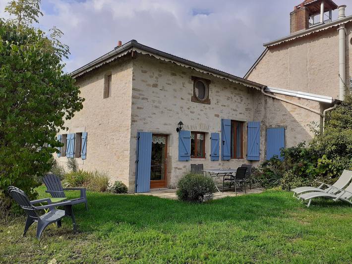 Gîte pour 6 personnes, avec Terrasse et Jardin